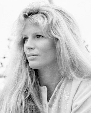 Kim Basinger